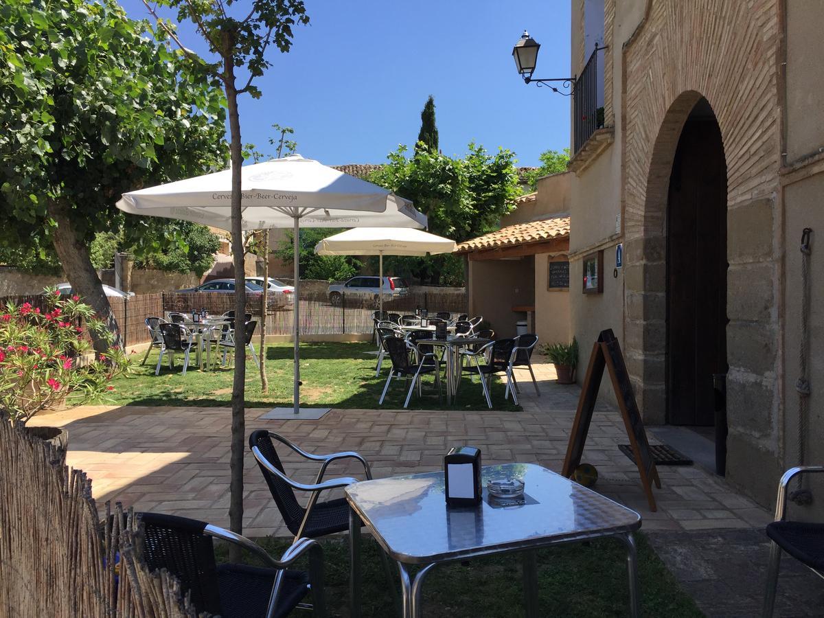 Crux Albergue Adahuesca Exterior photo